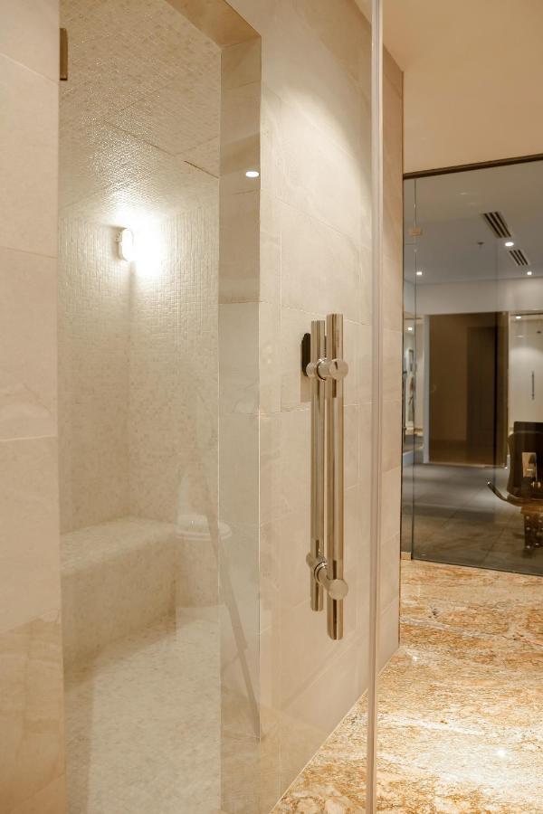 Dhts Business Hotel & Apartment Хошимін Екстер'єр фото